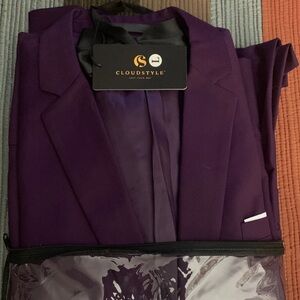 Cloudstyle Mens Large Purple 3 piece Suit NIP
